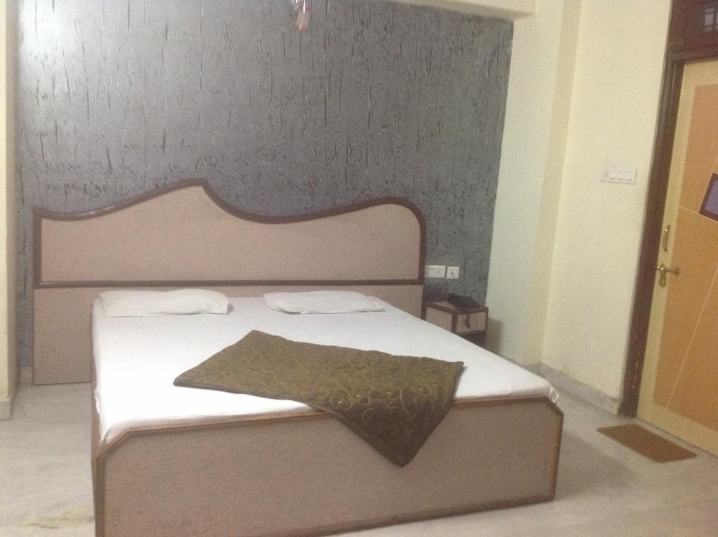 Hotel Kamal Kunj Jaipur Luaran gambar