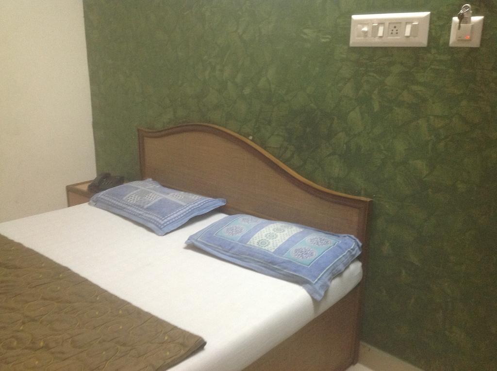Hotel Kamal Kunj Jaipur Luaran gambar